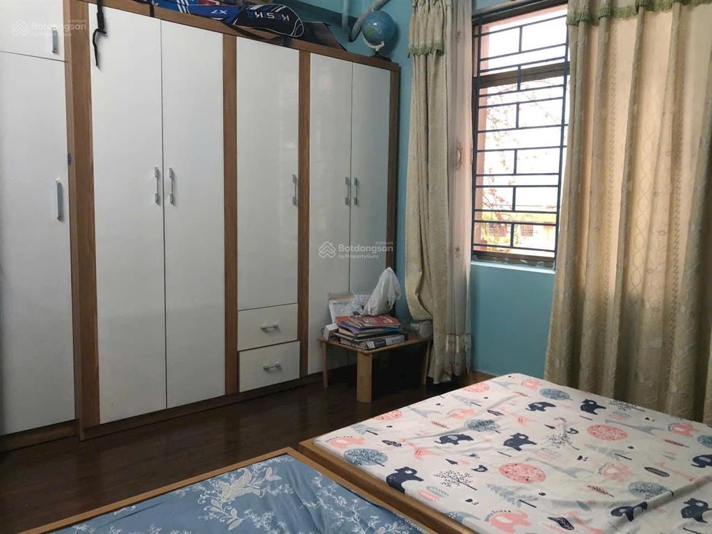 Cần cho thuê căn hộ 70m2, 2 ngủ, 1 vs tòa ct văn quán hà đông giá chỉ 10 triệu. . 0949 170 ***