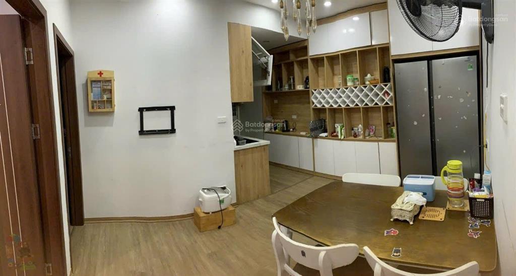 Cho thuê căn hộ 2pn, 2vs, toà ct 103 văn quán, giá 12 tr.  kiều thuý 0949 170 ***