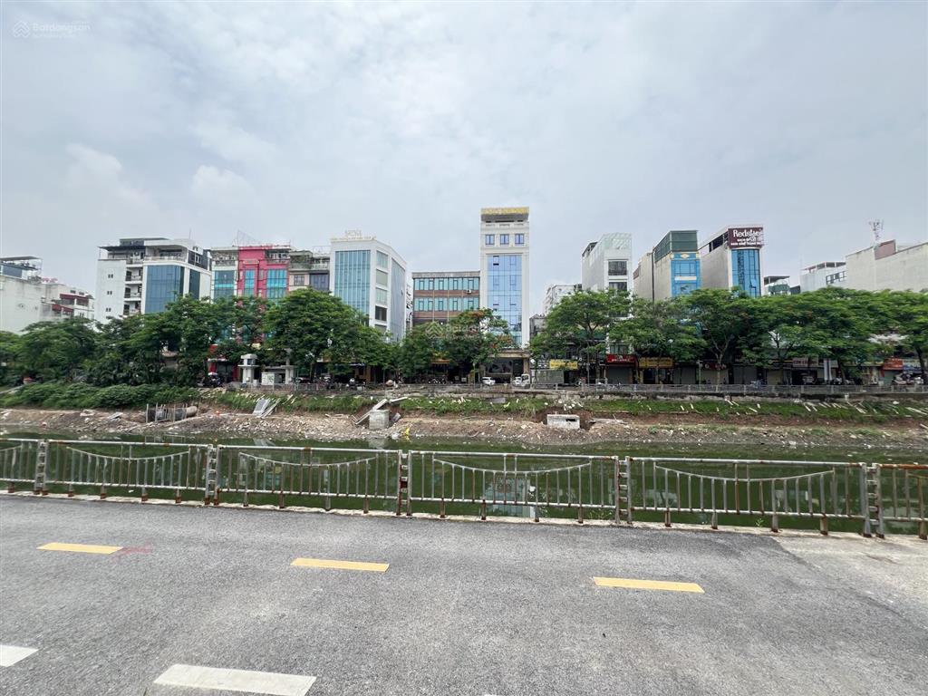 Giá đầu tư siêu phẩm mp trục đại lộ cảnh quan sông tô lịch 460tr/m2 dt350m2 mt12m cạnh royalcity