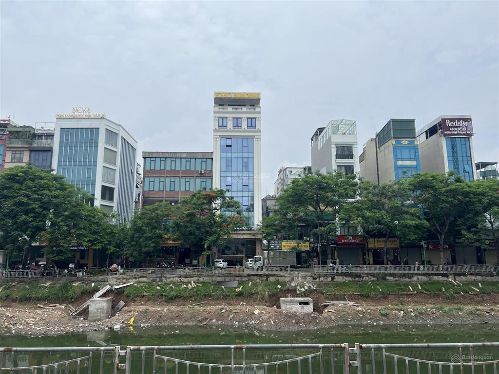 Giá đầu tư siêu phẩm mp trục đại lộ cảnh quan sông tô lịch 460tr/m2 dt350m2 mt12m cạnh royalcity