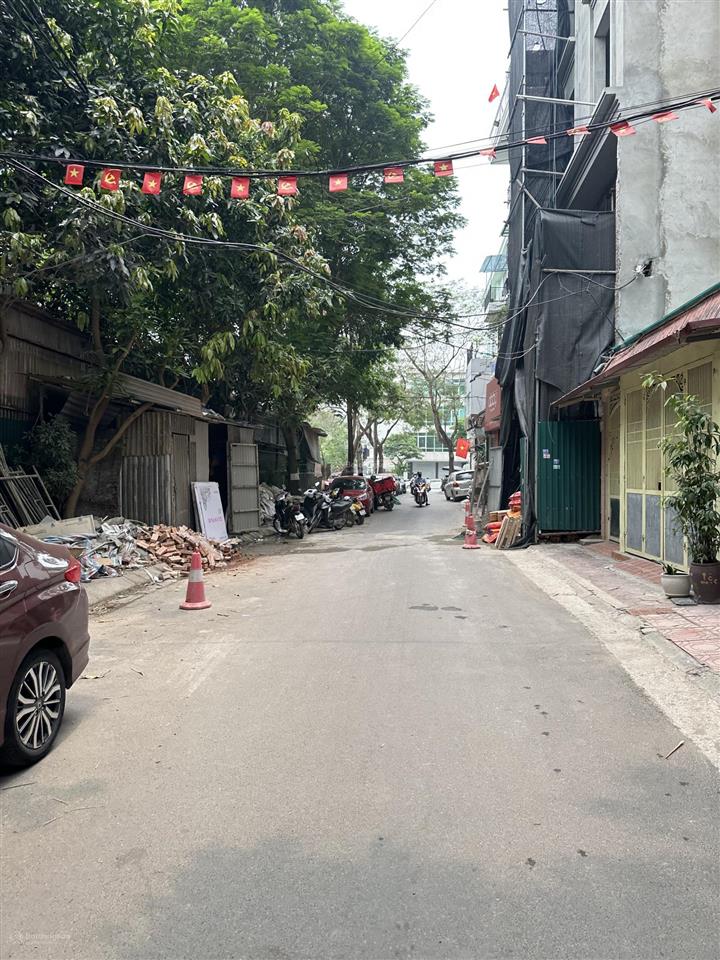 Bán nhà phân lô mặt ngõ 16 huỳnh thúc kháng 41,5 tỷ 75m2 mặt tiền 7,2m xây 4 tầng ngõ 2 ô tô tránh