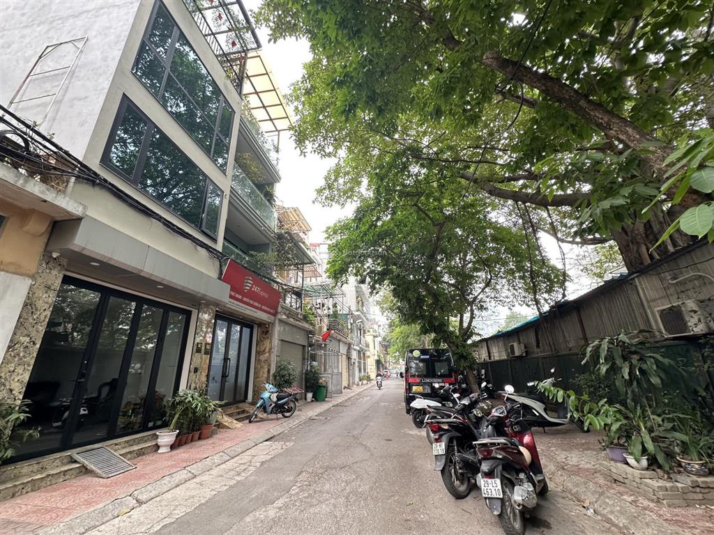 Bán nhà phân lô mặt ngõ 16 huỳnh thúc kháng 41,5 tỷ 75m2 mặt tiền 7,2m xây 4 tầng ngõ 2 ô tô tránh
