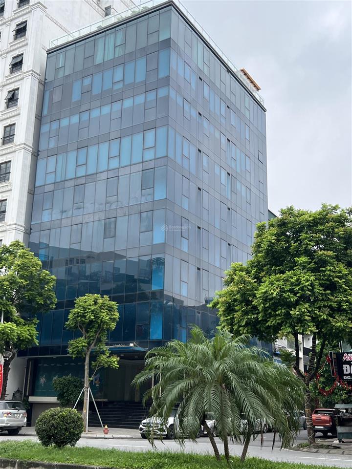 Toà nhà phố trung hoà gần vũ phạm hàm 54 tỷ 100m2 mặt tiền 7,3m 8 tầng có hầm cho thuê cao
