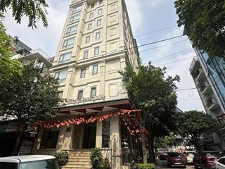 Bán gấp khách sạn phố trần thái tông quanh 180 tỷ 200m2 xây 11 tầng lô góc nội thất 5 sao
