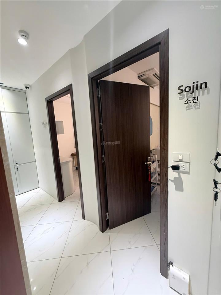 Cc cho thuê nhà mặt phố 35 lê văn thiêm 60m2 mặt tiền 6.25m xây 8 tầng mới giá 75tr/tháng