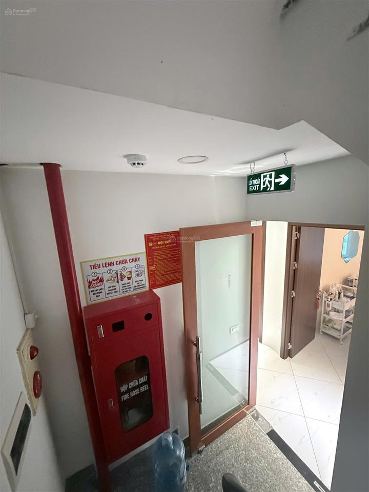 Cc cho thuê nhà mặt phố 35 lê văn thiêm 60m2 mặt tiền 6.25m xây 8 tầng mới giá 75tr/tháng