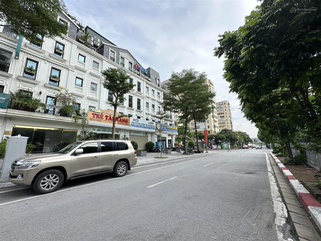 Giá đầu tư shophouse phố nguyễn chánh quanh 60 tỷ 114m2 mặt tiền 6m xây 5 tầng đang cho thuê cao