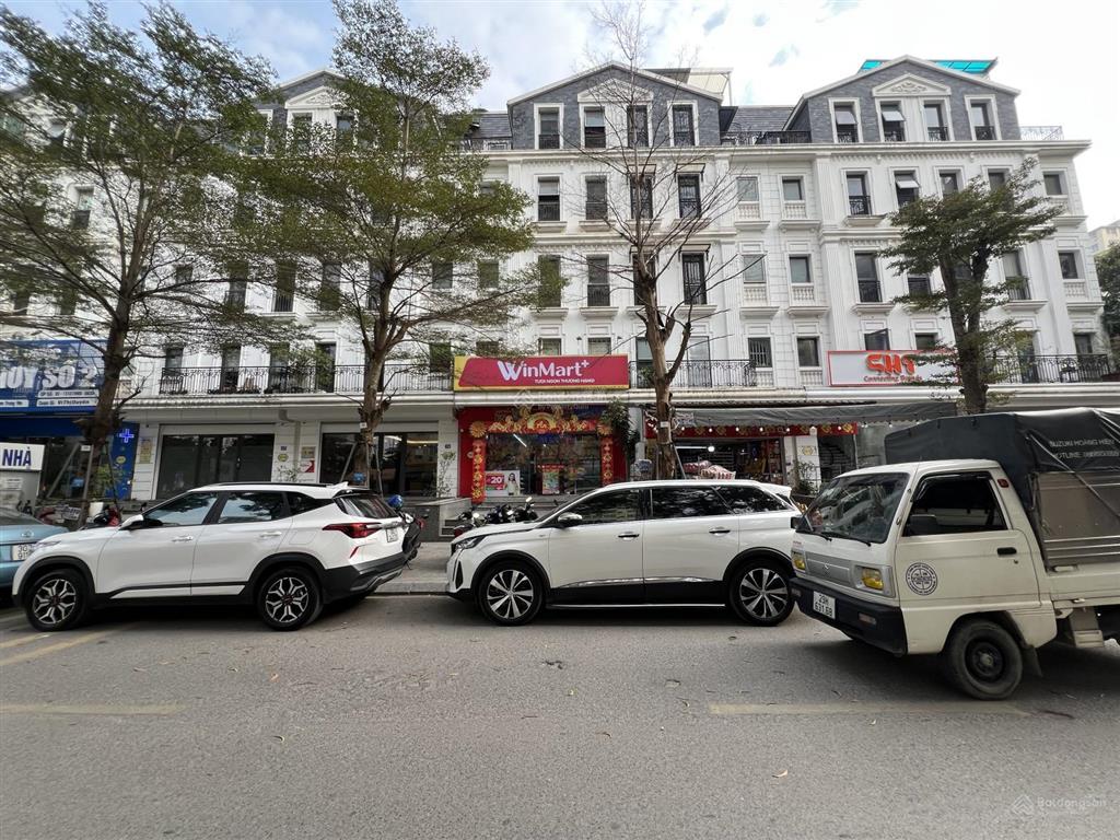 Giá đầu tư shophouse phố nguyễn chánh quanh 60 tỷ 114m2 mặt tiền 6m xây 5 tầng đang cho thuê cao