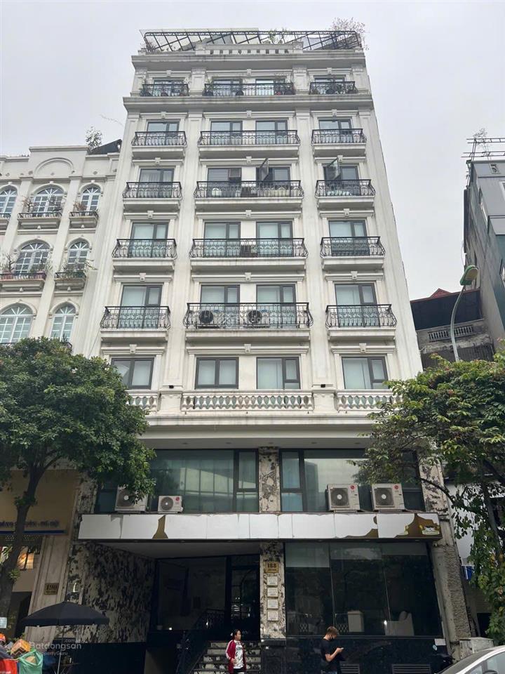 Bán nhà phố ba đình khu đào tấn, linh lang 72 tỷ 240m2 mặt tiền 13,5m lô góc đường hè 20m