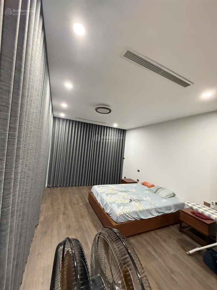Bán gấp phân lô trung hoà 24 tỷ 85m², mặt tiền 6m xây 5 tầng đẹp, nhà 2 mặt đường ngõ 2 ô tô tránh