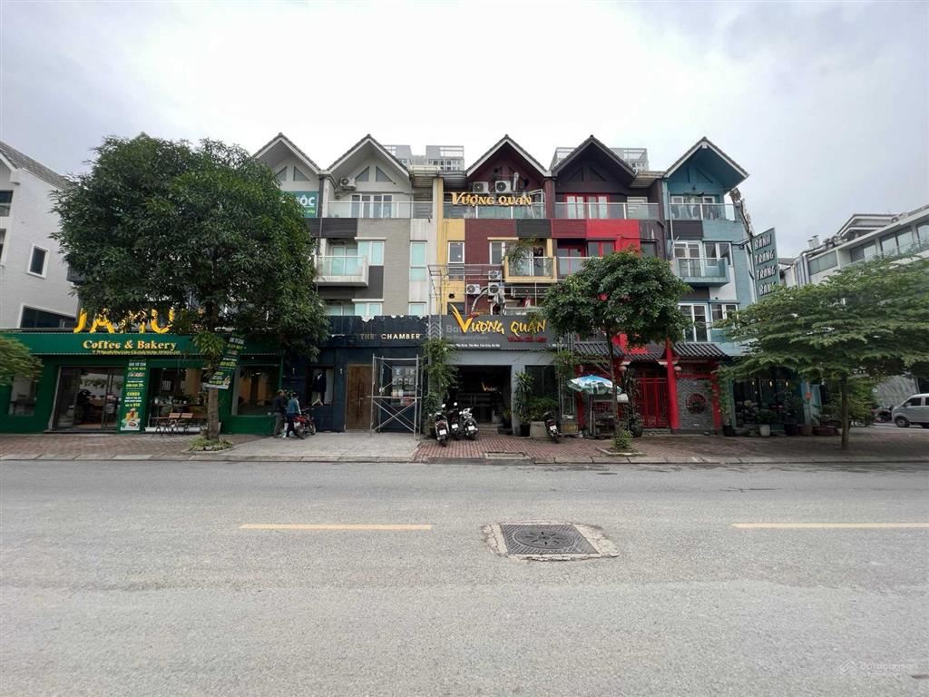 Bán gấp nhà mặt phố trung kính, nguyễn chánh 57 tỷ 100m2, mặt tiền 6m xây 4 tầng đang cho thuê