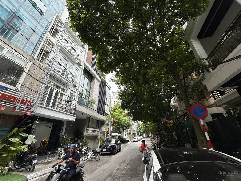Bán gấp phân lô ngõ 3 phạm tuấn tài, quanh 23 tỷ 65m2, xây 7 tầng thang máy, ngõ 3 ô tô tránh