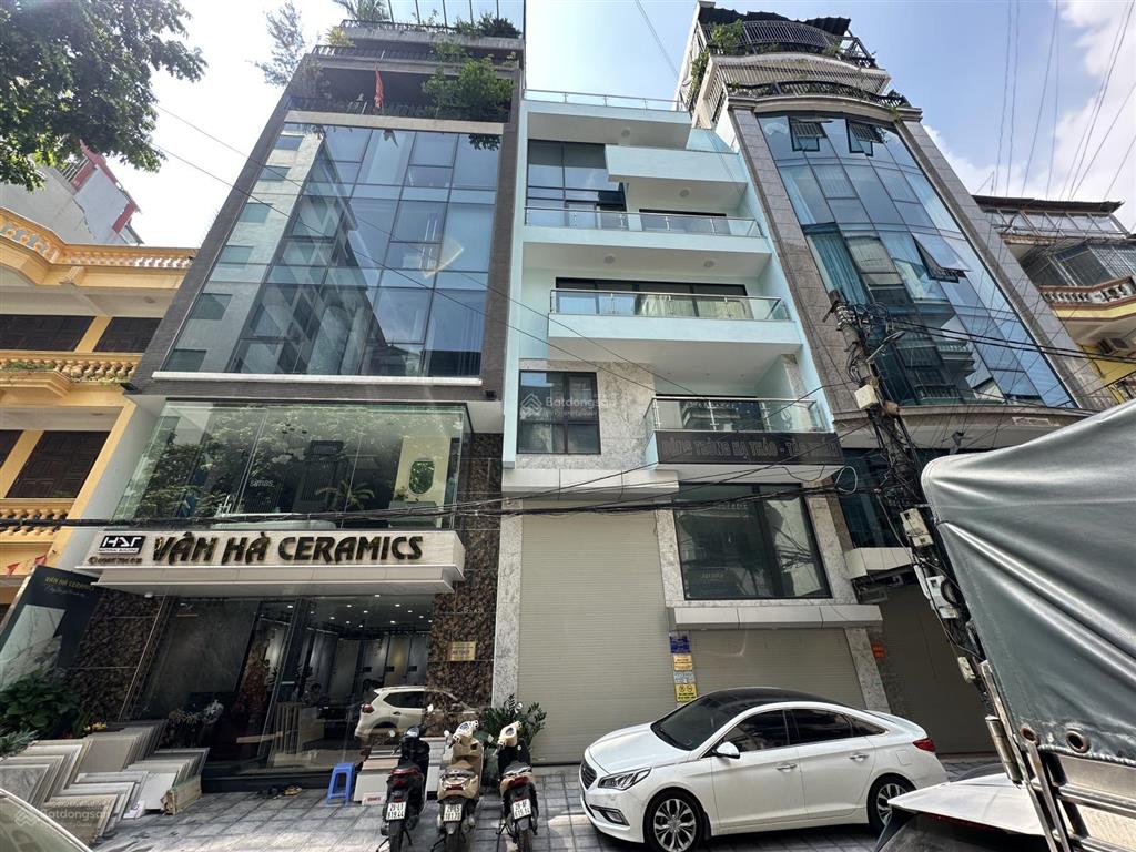 Chủ cần tiền bán gấp mặt phố hoàng ngân 60 tỷ 110m2 mặt tiền 6m xây mới 10 tầng thang máy mới tinh
