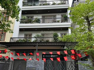 Chủ nợ ngân hàng bán gấp biệt thự việt hưng 50 tỷ 190m2 xây 4 tầng thang máy full nội thất