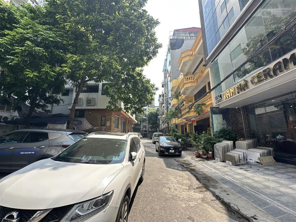 Bán gấp phân lô ngõ 121 thái hà quanh 30 tỷ 75m2 mặt tiền 5,5m xây 7 tầng mới ngõ 2 ô tô tránh