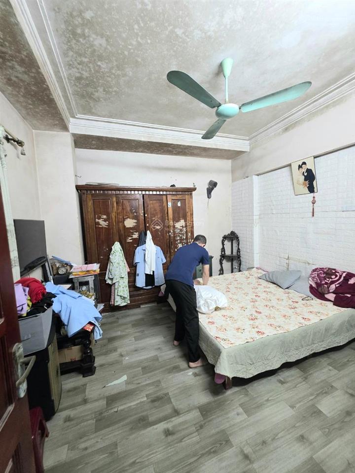 Mặt phố mã mây 80m2 3 tầng sẵn kinh doanh sầm uất sổ đất thịt giá 57 tỷ