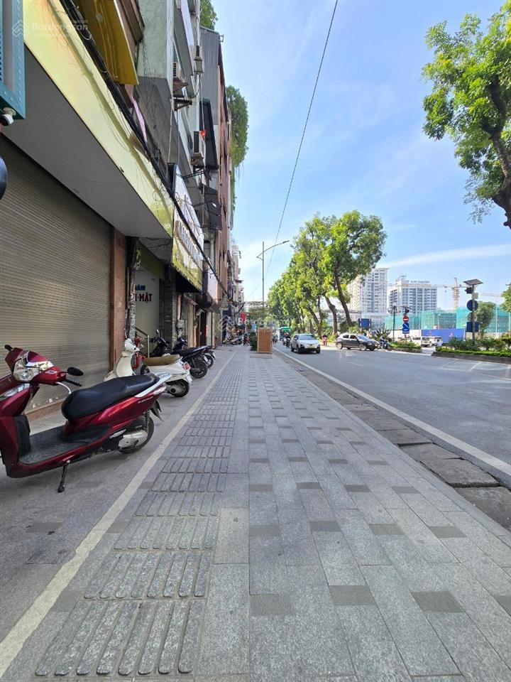 Mặt phố giảng võ, ba đình gần phía ga hào nam 50m2 giá chỉ 29 tỷ cực hiếm