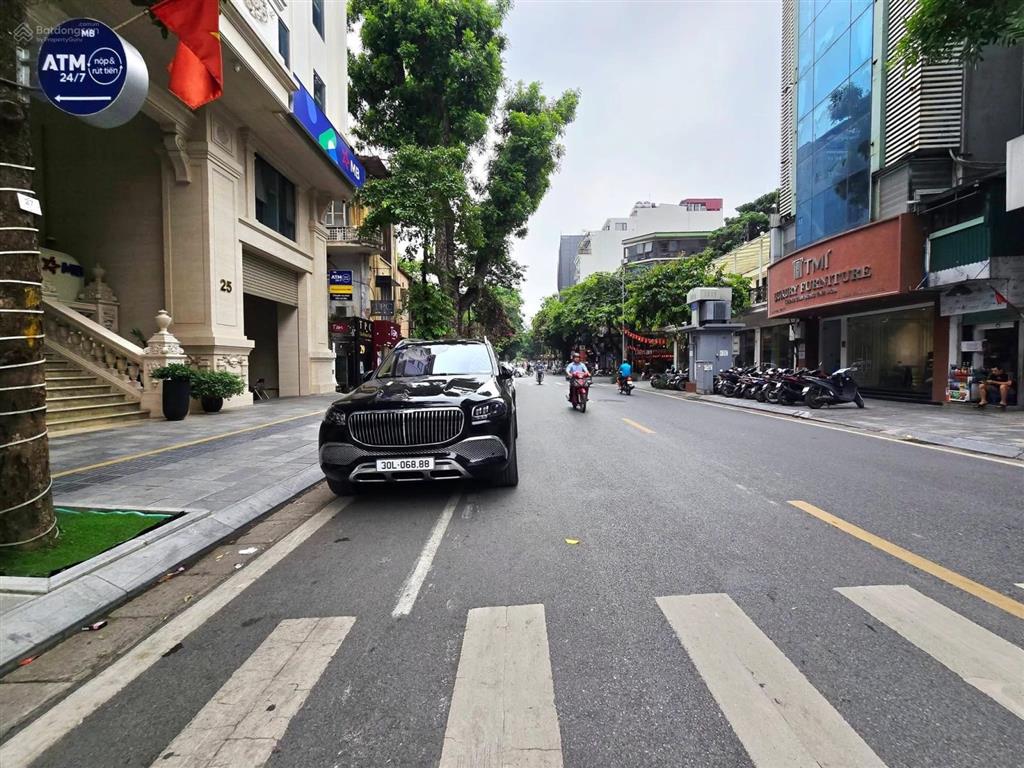 Mặt phố tô hiến thành, hai bà trưng lô góc nhỏ xinh 40 tỷ vuông đẹp