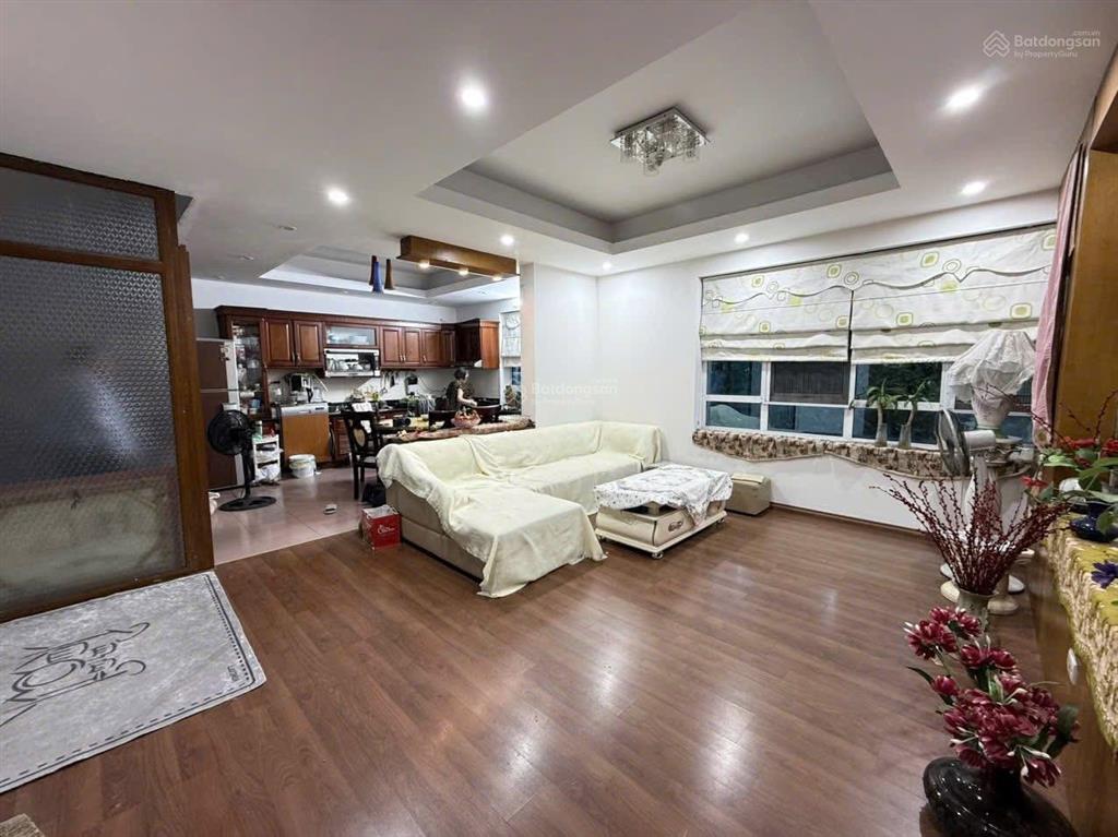 37 tỷ căn nhà mặt phố này quá đẹp 80m2 lô góc mt 10m nhà đẹp
