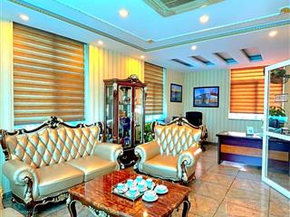 Giá rẻ chỉ 4x tỷ sở hữu toà nhà vp 9 tầng mp hoàng cầu dt 120m2 mt siêu rộng sổ đẹp