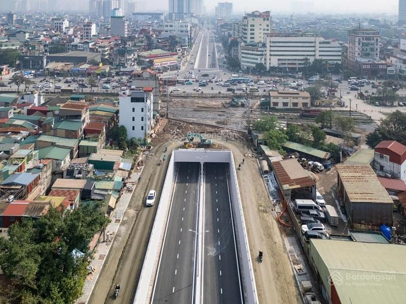 Mặt đường vành đai 2.5 đoạn thanh xuân lô góc 200m2 mt 9m giá 80 tỷ vuông đẹp