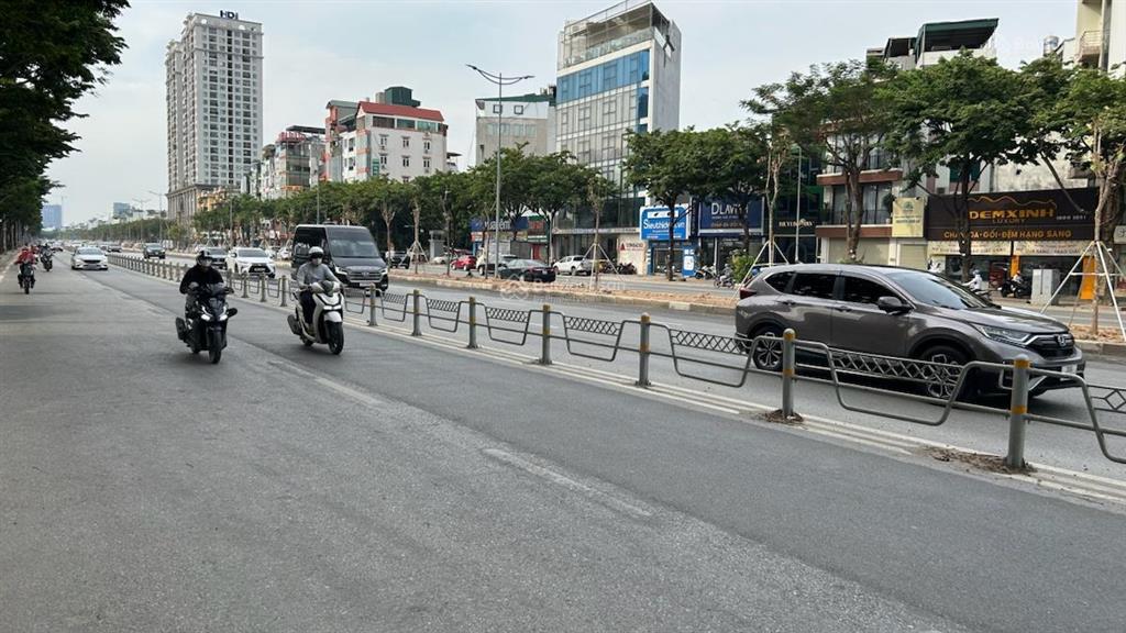 Đất mặt phố võ chí công, tây hồ 350m2 mt 10m 3 thoáng giá chỉ 150 tỷ