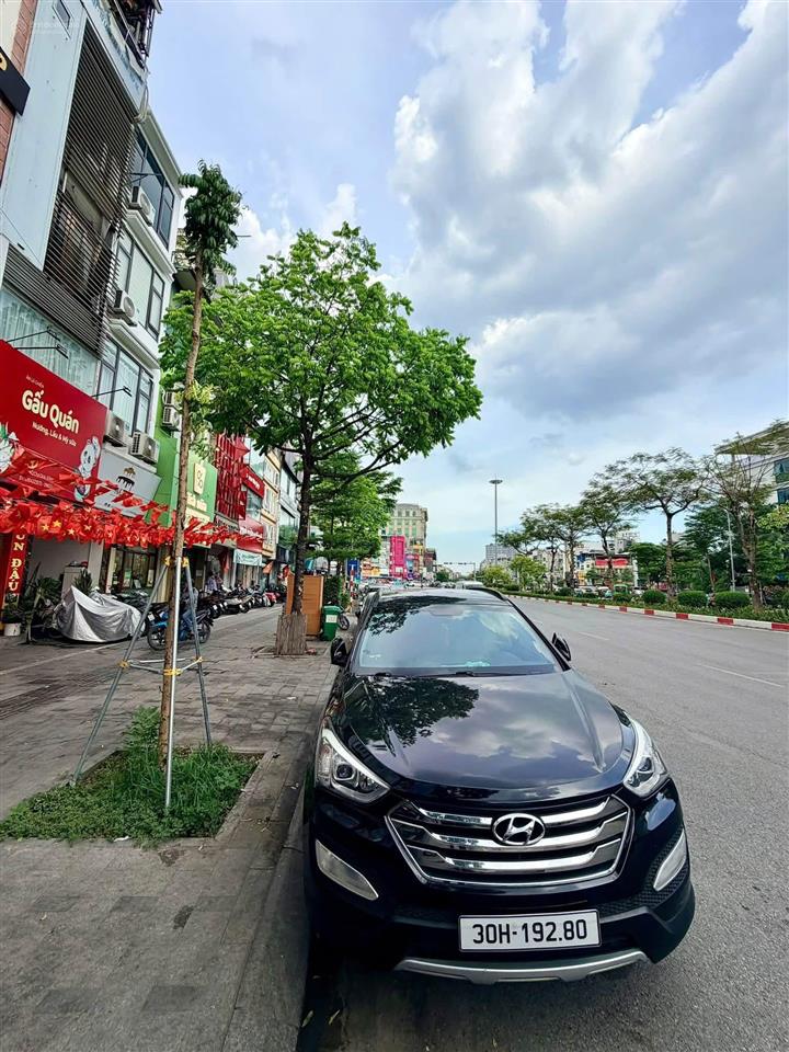 Mặt phố xã đàn 8 tầng, thông sàn. mặt tiền 7.1m, dt vừa xinh 102m2, thoáng trước sau