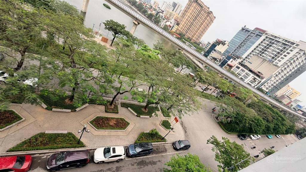 Mặt phố hoàng cầu, đống đa ko quy hoạch 110m2 lô góc mặt tiền 6m
