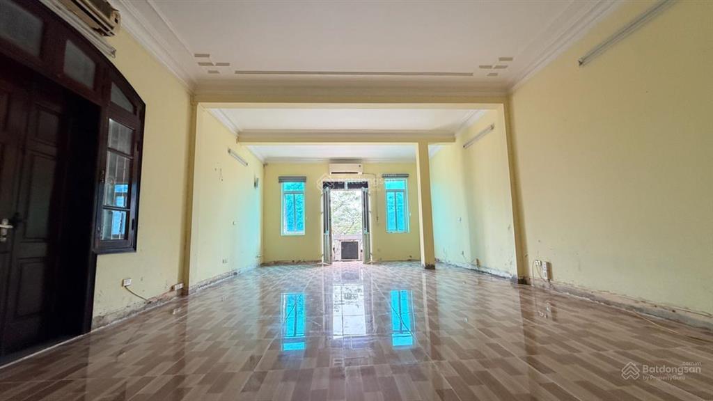 Mặt phố hoàng cầu, đống đa ko quy hoạch 110m2 lô góc mặt tiền 6m