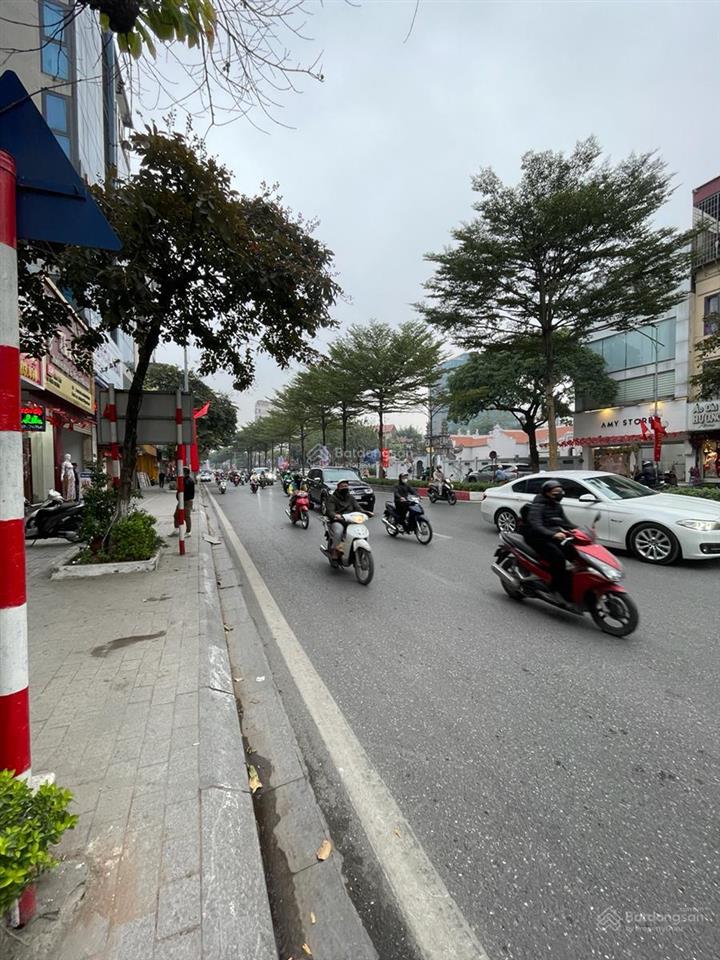 Mặt phố kim mã đoạn đẹp phố 75m2 lô góc mặt tiền 6m sổ vuông đẹp