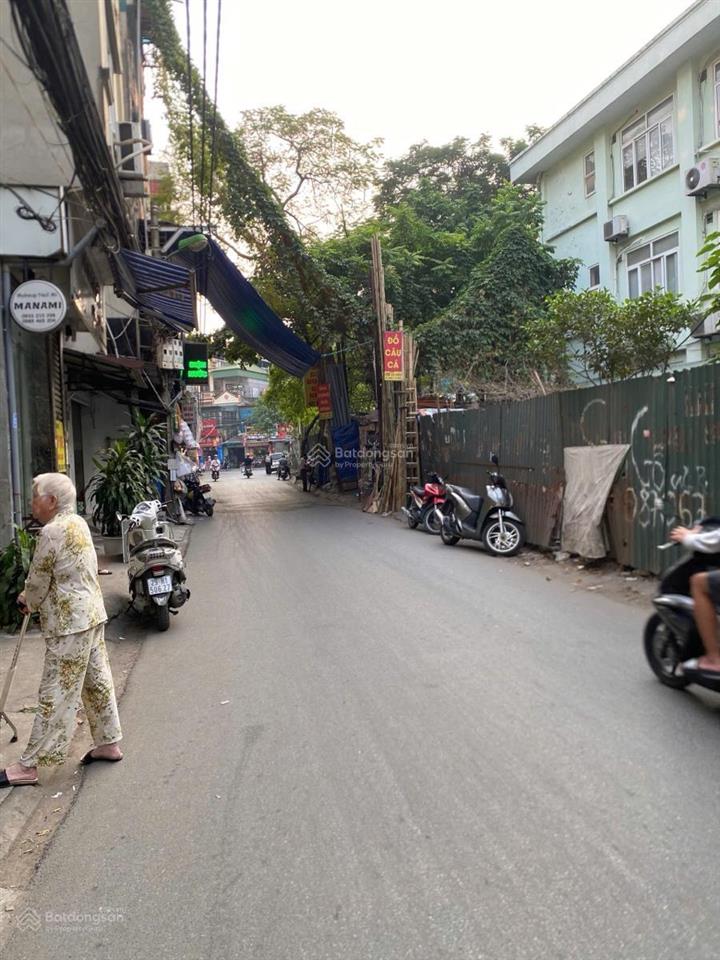 Bán nhà mặt phố thanh xuân gần sát công viên phùng khoang lô góc cực đẹp chỉ 24 tỷ