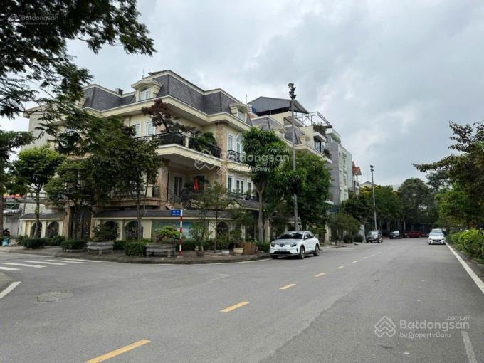 Bán biệt thự thô khu nhà vườn khu đô thị việt hưng