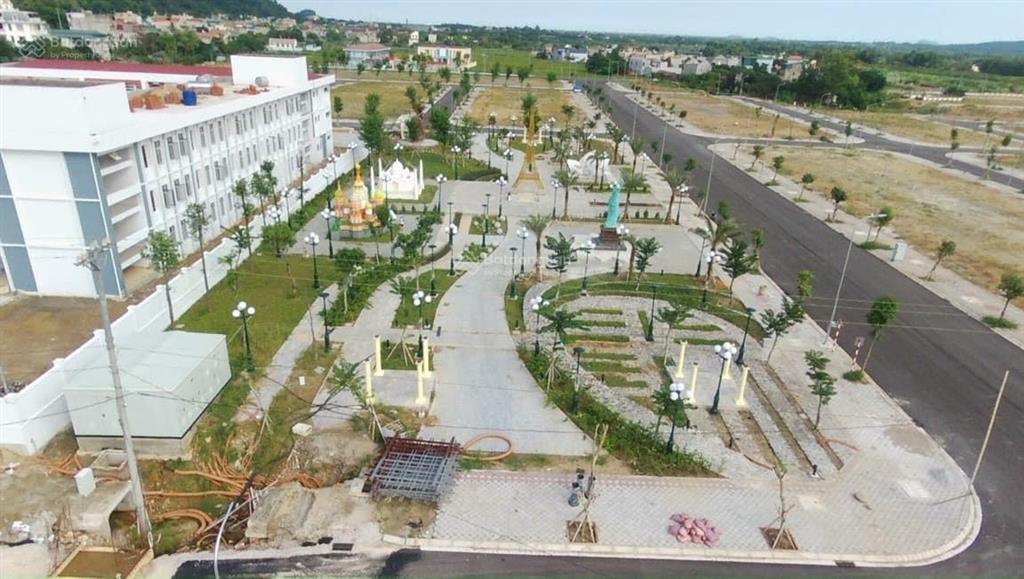 Hàng hiếm tại tnr stars bỉm sơn vị trí trục trung tâm , giá cắt lỗ  0906 211 ***