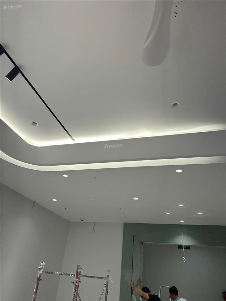 Bán tầng 2 tại vov mễ trì, giá 12 tỷ diện tích 155,1 m2, sổ đỏ lâu dài