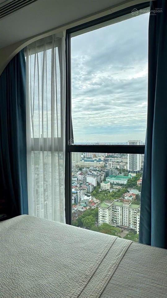 Cần tiền giảm giá sâu căn hộ tòa vinhomes west point phạm hùng, 63m2, 2pn, 2vs, giá hơn 7ty.