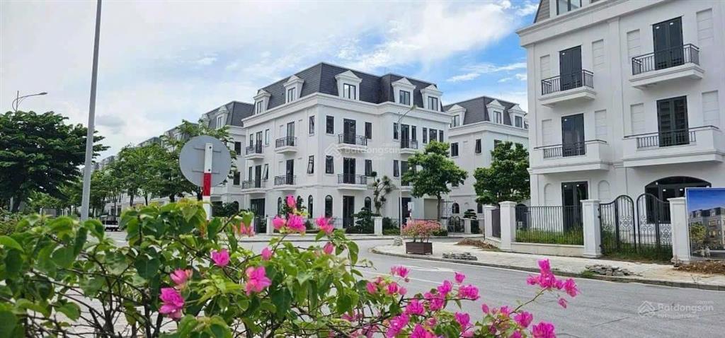 Bán gấp căn biệt thự 170m2, rẻ nhất thị trường, tại kđt dương nội.  0836 281 ***