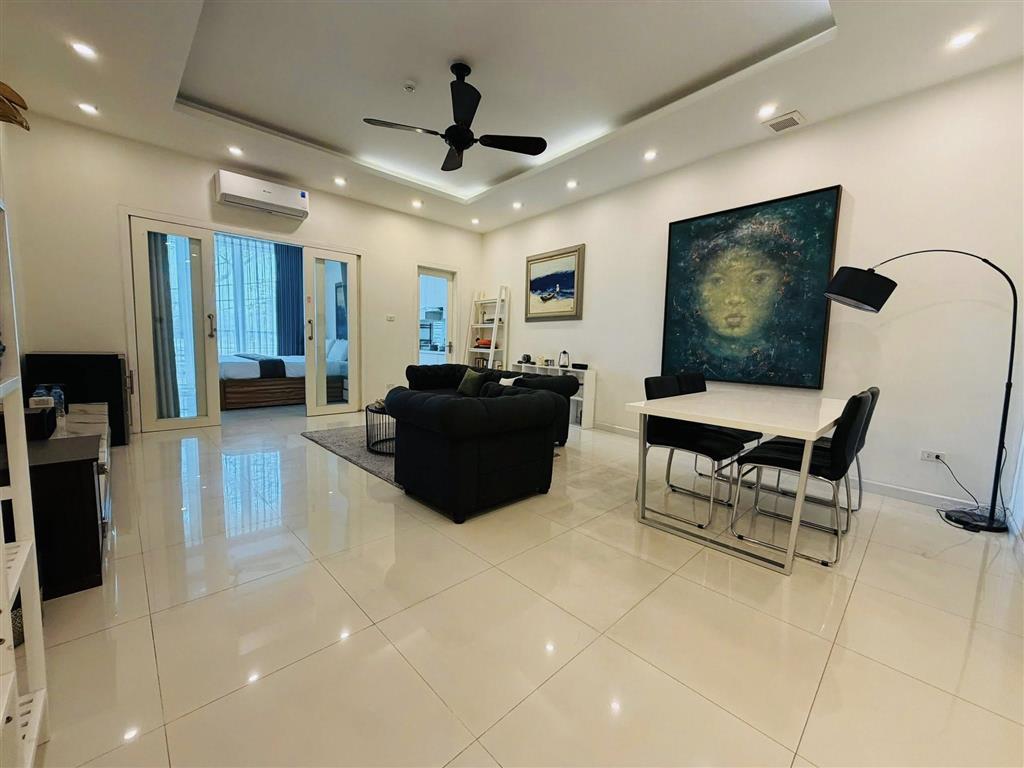 💥Đẳng cấp Mặt phố Nghĩa Tân, Cầu Giấy 60m 8 tầng Kinh doanh vô địch, 38 tỷ