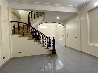 💥Ô tô tránh Trung Kính, 1 nhà ra phố 42/50m 4T Kinh doanh, 25.9 tỷ