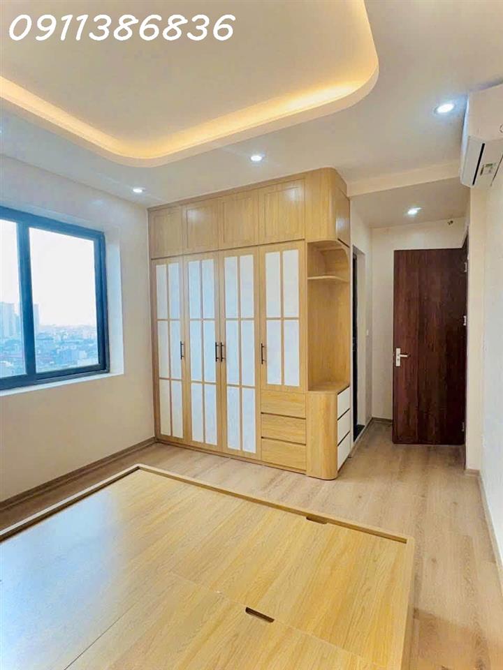 Căn góc CC 137 Nguyễn Ngọc Vũ 77m 3PN Nội thất mới đẹp, 6.9 tỷ TT Cầu Giấy