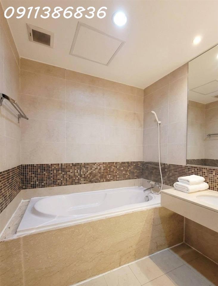 💥Căn hộ Hòa Bình Green 376 Bưởi 70m2 Nội thất chất, 2PN, trung tâm Ba Đình, nhỉnh 8 tỷ