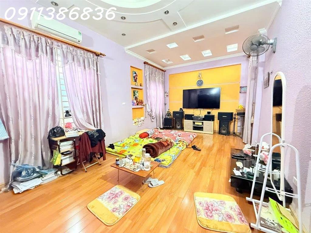 💥Nhà đẹp Nguyễn Khang, gần Ô tô, 45m 4 tầng, Ngõ rộng, chỉ 10.9 tỷ