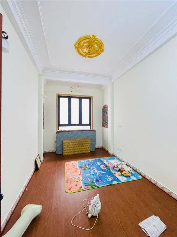 💥Gần Ô tô, ngõ thoáng Nguyễn Khánh Toàn 40m 5 tầng, tiện ích bạt ngàn, 9.1 tỷ
