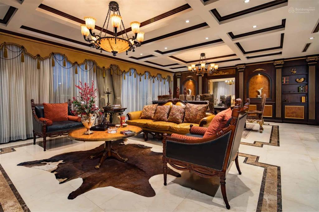 Bán căn hộ 200m2 nguyễn văn huyên vốn chỉ từ 8.35 tỷ