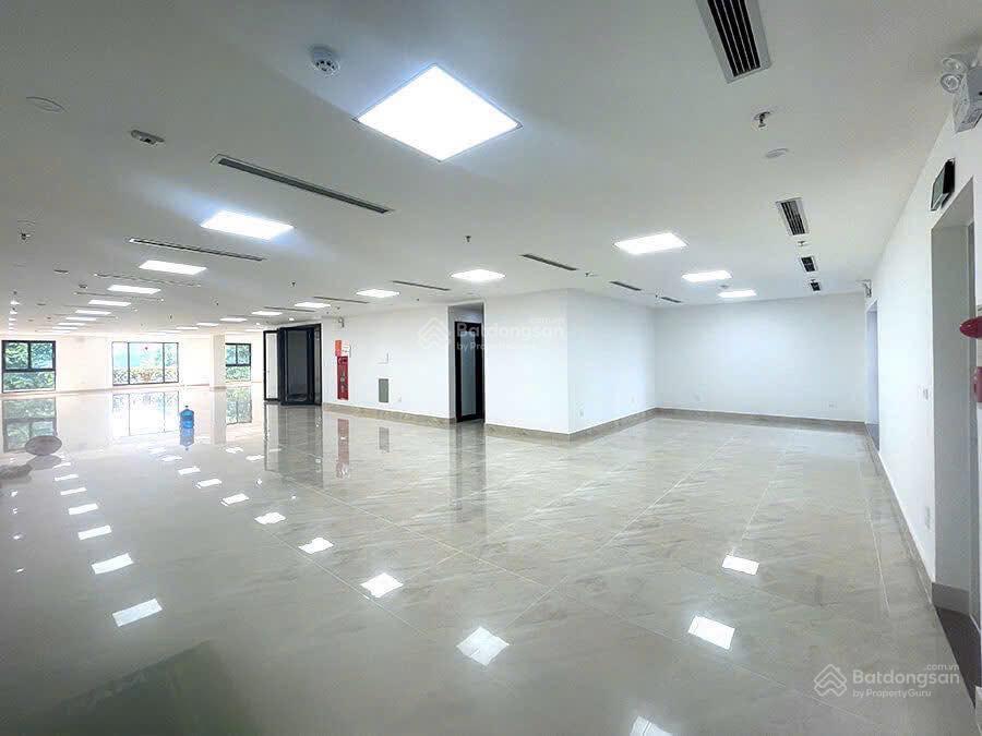 Bán toà nhà láng hạ đống đa dt 220m2 x 7t mt11m giá chỉ hơn 100 tỷ