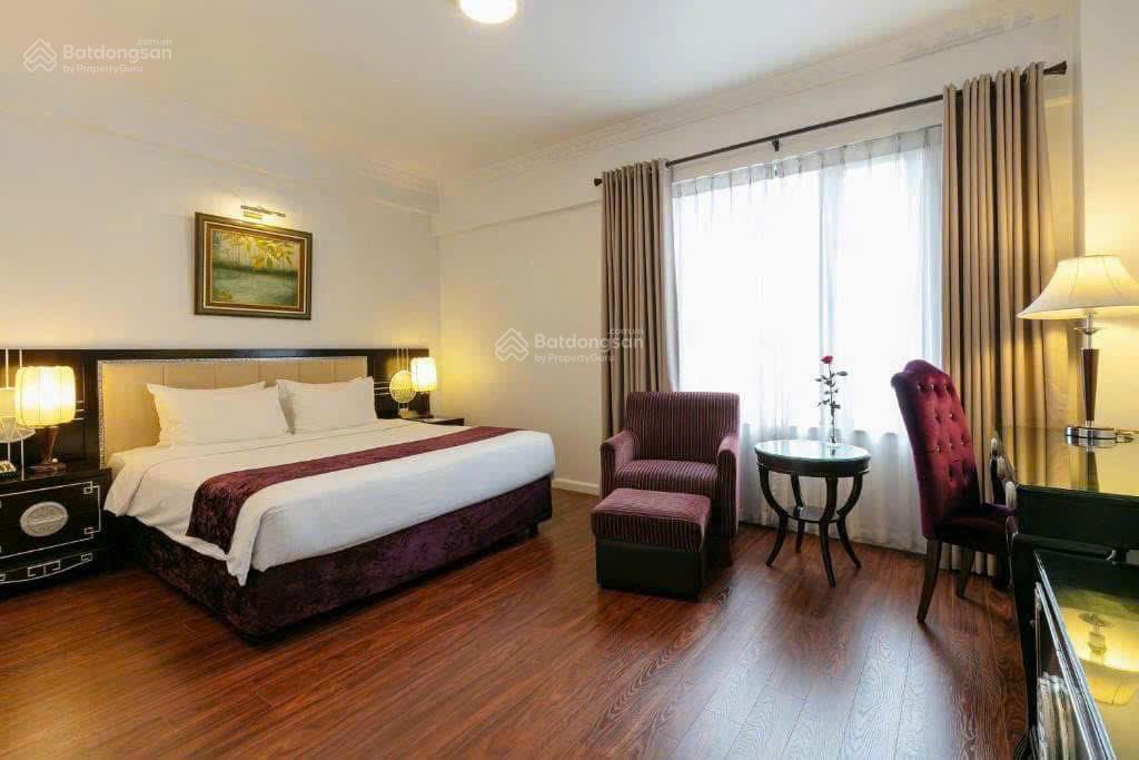 Bán khách sạn 20p láng hạ đống đa dt 100m2 x 7t giá chỉ 5x tỷ