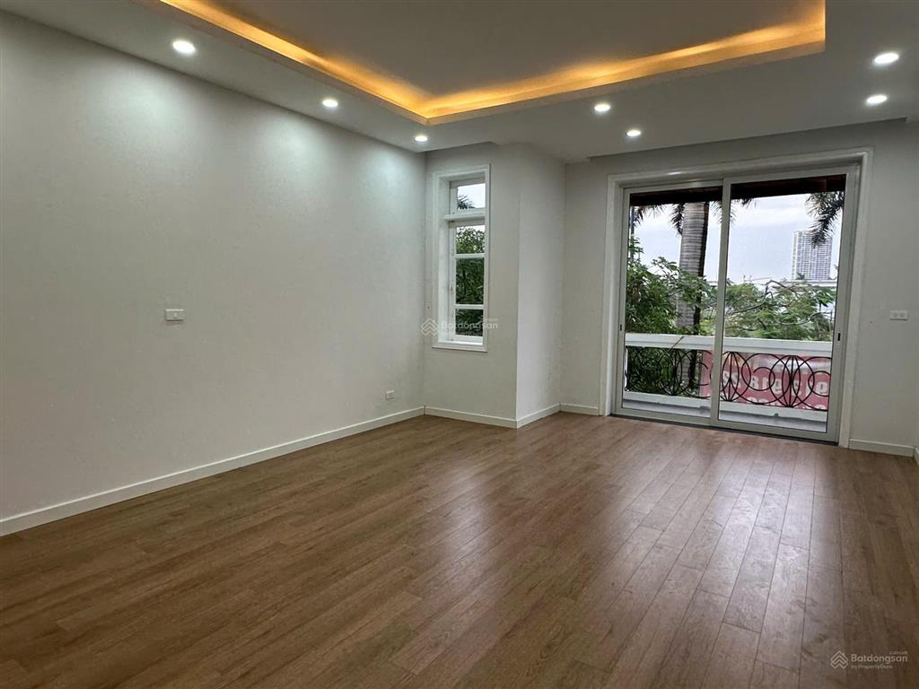 Cho thuê biệt thự tại khu đô thị nam thăng long  ciputra, 90 triệu, 180 m2, uy tín, giá ưu đãi