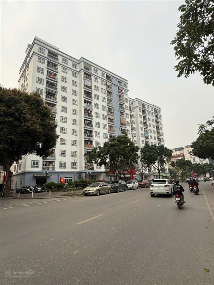 Bán nhà mặt phố vũ phạm hàm, 144m2. 7tầng, hđ thuê 100tr/tháng, hạ chào 8 tỷ  giá bán 125 tỷ