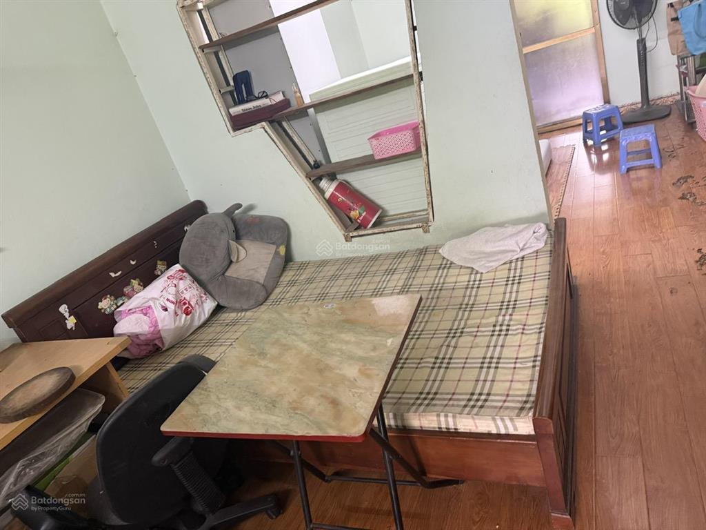 Chính chủ cho thuê căn 307 tập thể e3 thái thịnh, nhà sẵn đồ, vào ở ngay