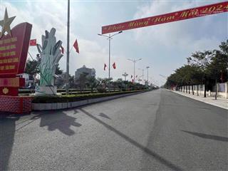 Bán đất xã gia thịnh, huyện gia viễn giá 2,9 tỷ, 200m2 lô góc 3 mặt thoáng sổ đỏ chính chủ