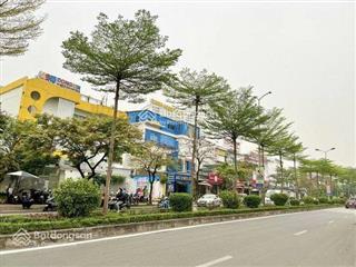 Bán biệt thự ngoại giao đoàn  tây hồ tây. vị trí đẹp, kinh doanh. giá cực tốt.  0985 135 ***